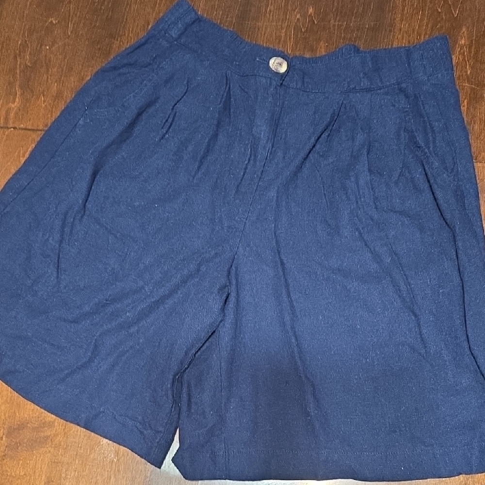 Worthington Navy Blue Women's Shorts